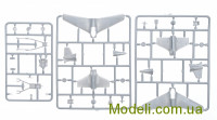 Armory 14504 Сборные модели  истребителей Me 163B "Komet" с трактором "Scheuch"