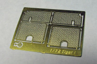 DAN models 72402 Надмоторные решетки Тигр (раннее производство)