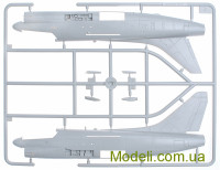 Hobby Boss 87202 Сборная модель штурмовика A-7B Corsair II