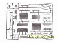 ICM 24021 Пластиковая модель автомобиля Opel Admiral Cabriolet