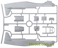 ICM 32092 Сборная модель 1:32 Нормандия-Неман. Самолет Марселя Лефевра (Як-9Т с фигуркой Марселя Лефевра)