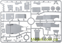 ICM 35670 Сборная модель 1:35 RNAS Model T с британским танковым экипажем (Первая мировая война)