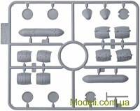 ICM 48060 Сборная модель 1:48 Spitfire Mk.IXC "Доставка пива"