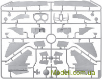 ICM 72176 Сборная модель 1:72 Советский учебный самолет МиГ-25РУ