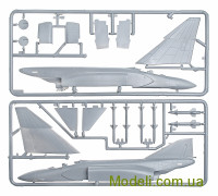 IOM F262 Сборная модель истребителя-бомбардировщика F-4K Phantom FG.1