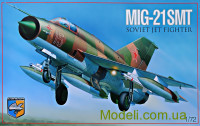 Советский многоцелевой истребитель МиГ-21 СМТ