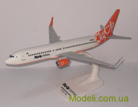 KUM 737 Коллекционная модель 1:200 Пассажирский самолет Боинг 737-800 "Sky UP"