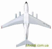 KUM 76-05 Коллекционная модель 1:200 Ил-76 авиалинии Украины (Борт 76705)
