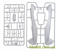 ModelSvit 4804 Сборная модель истребителя Яковлев Як-9ДД