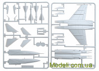 Revell 03969 Сборная модель самолета Миг-25 Foxbat