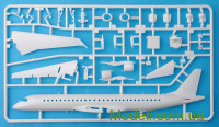 Revell 04884 Сборная модель самолета Embraer 195