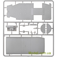 RODEN 810 Сборная модель 1:35 Opel Blitz 3.6 – 47 Omnibus Stabswagen