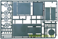 UMT 695 Сборная модель 1:72 Бронированный поезд «Козьма Минин» (31-я отдельная специальная дивизия бронепоезда «Горький-Варшава»)