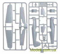 AMODEL 72169 Збірна модель літака: ІАР-81