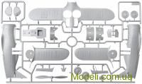 ICM 32013 Збірна модель 1:32 Полікарпов І-153 з радянськими льотчиками (1939-1942 роки)