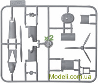 ICM 72162 Збірна модель літака: Радянський бомбардувальник SB 2M-100A