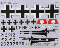 ICM 72232 Масштабна модель німецького літака-розвідника Heinkel He 70F-2