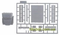 ICM 72611 Збірна модель армійського вантажного автомобіля Урал-4320